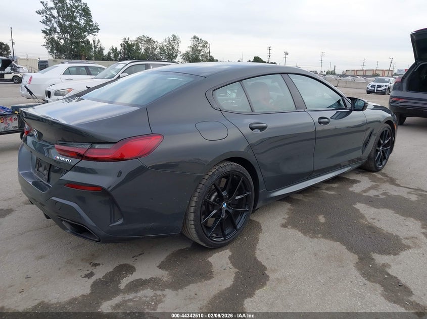 2025 BMW M8