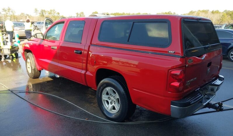 
								2006 Dodge Dakota full									