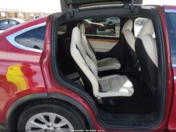 
										2020 Tesla Model x full									