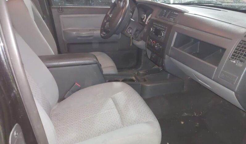 
								2008 Dodge Dakota full									