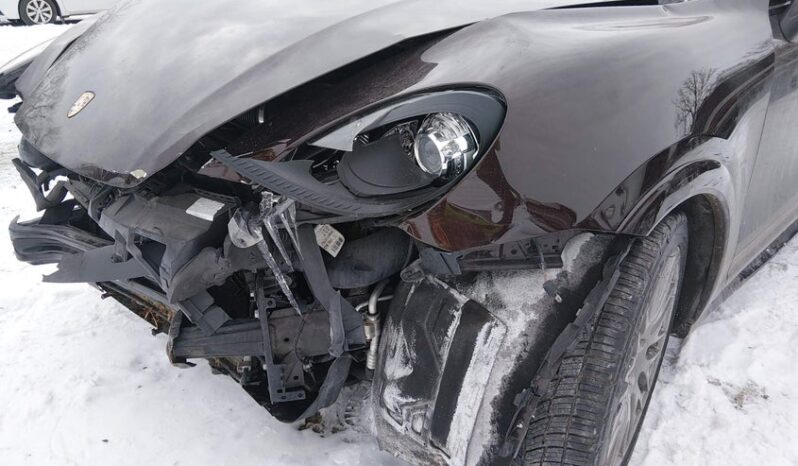 
								2014 Porsche Cayenne full									