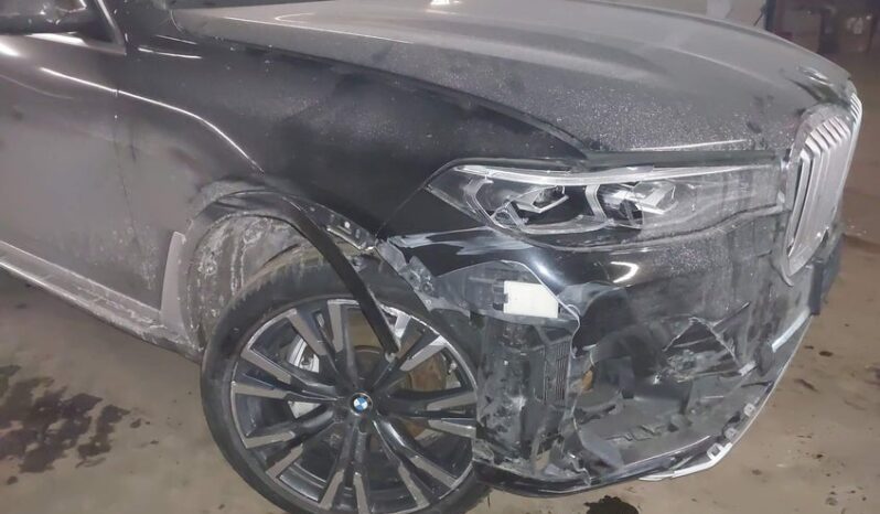 
								2022 BMW X7 full									
