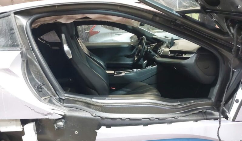 
								2017 BMW I8 full									