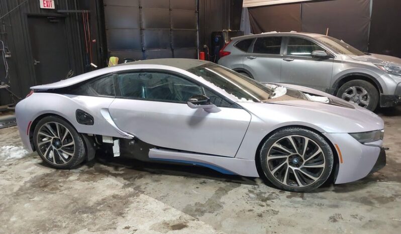 
								2017 BMW I8 full									