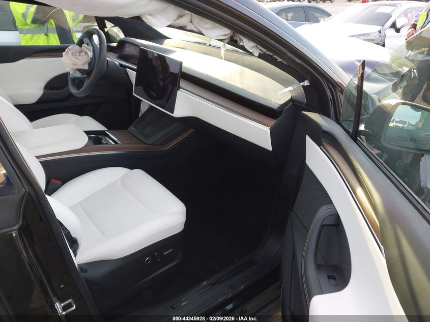 2023 Tesla Model x