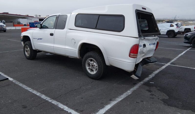 
								2000 Dodge Dakota full									
