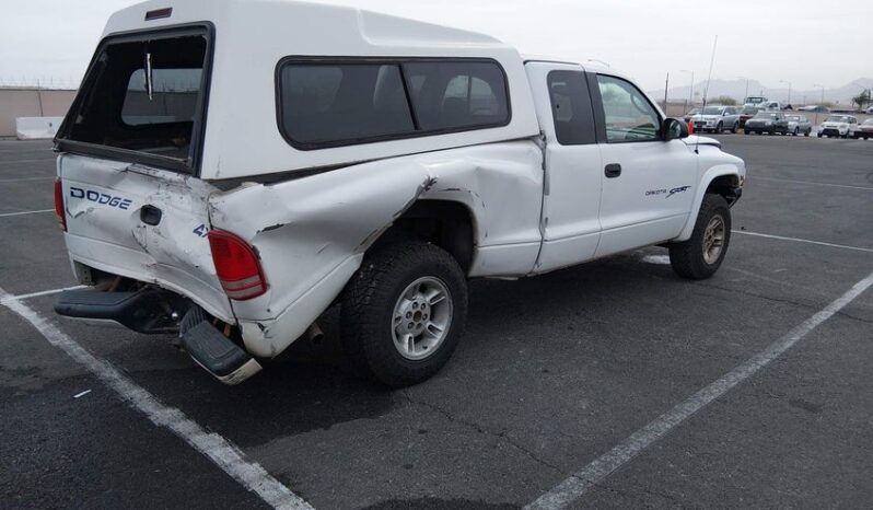 
								2000 Dodge Dakota full									