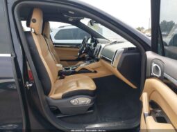 
										2018 Porsche Cayenne full									