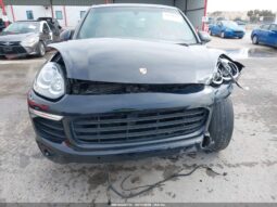 
										2018 Porsche Cayenne full									