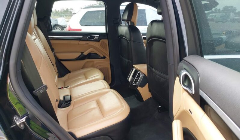 
								2018 Porsche Cayenne full									