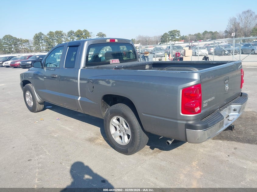 2005 Dodge Dakota