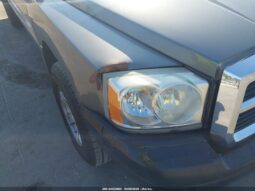 
										2005 Dodge Dakota full									