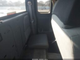 
										2005 Dodge Dakota full									