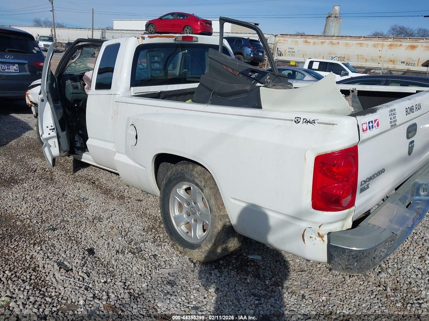 2005 Dodge Dakota