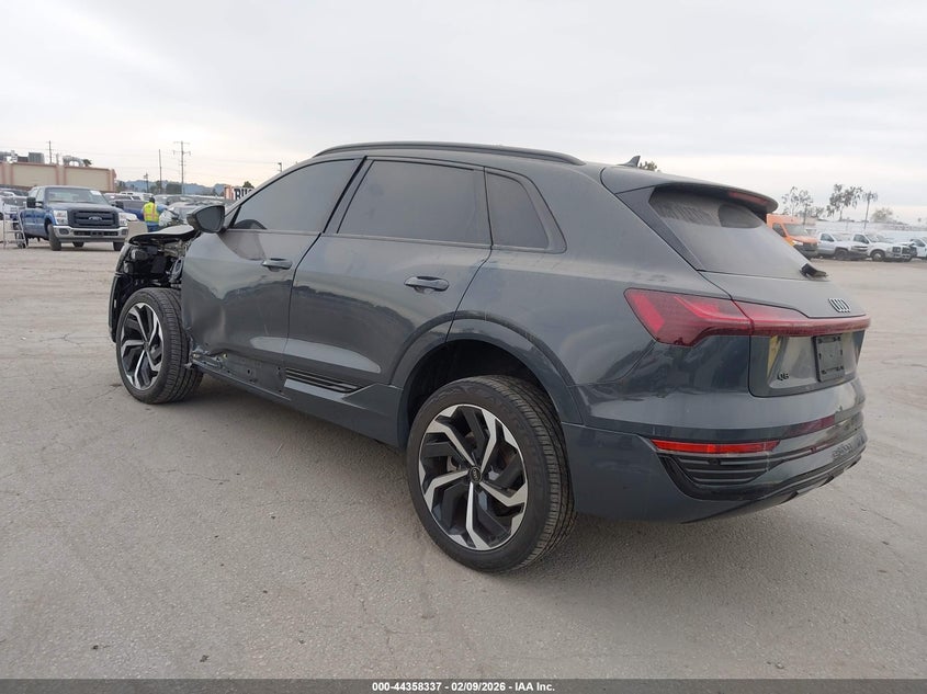 2024 Audi Q8