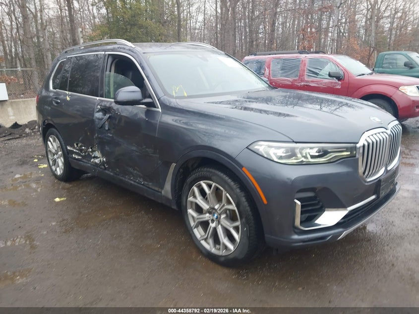 2020 BMW X7