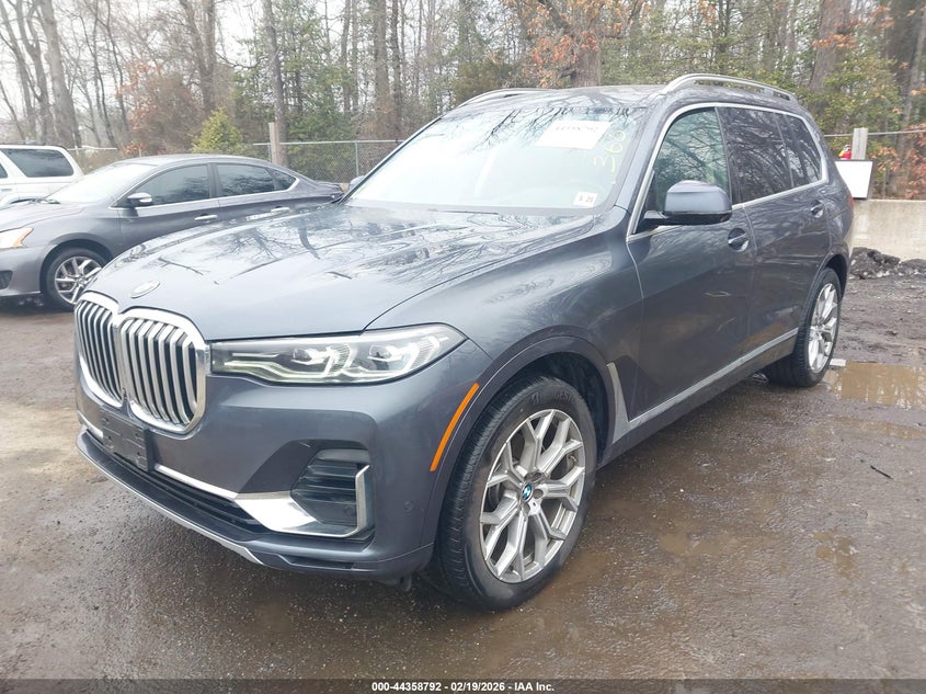 2020 BMW X7