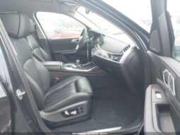 
										2020 BMW X7 full									
