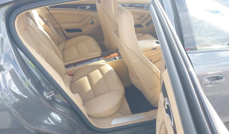 
								2014 Porsche Panamera full									