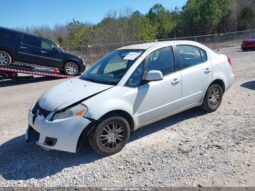 
										2012 Suzuki Sx4 full									