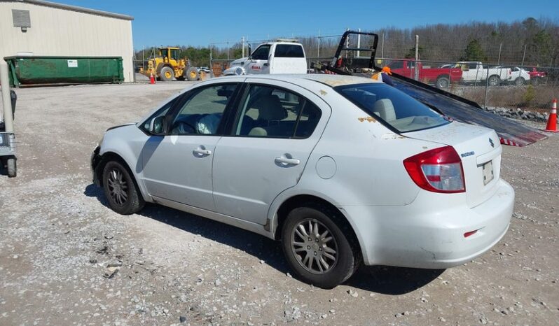
								2012 Suzuki Sx4 full									