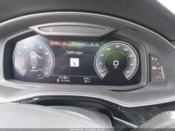 
										2020 Audi Q8 full									