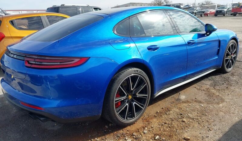 
								2018 Porsche Panamera full									