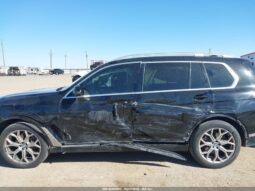 
										2022 BMW X7 full									