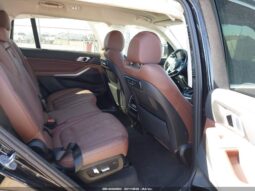 
										2022 BMW X7 full									