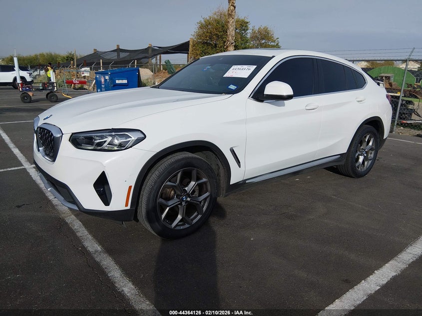 2022 BMW X4
