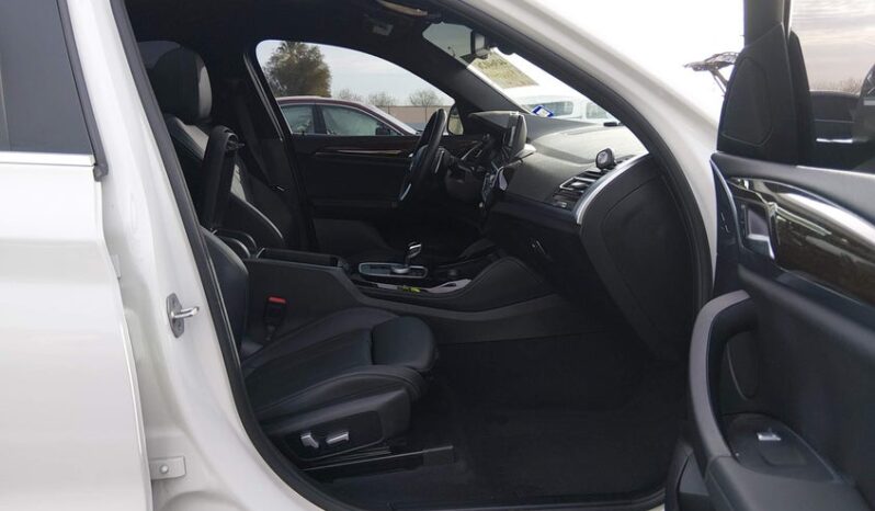 
								2022 BMW X4 full									