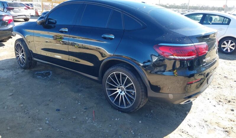
								2020 Mercedes-benz Glc coupe full									