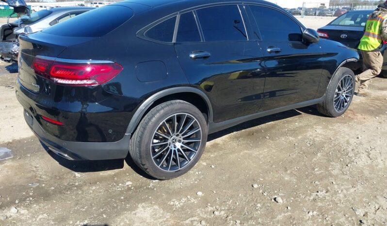 
								2020 Mercedes-benz Glc coupe full									