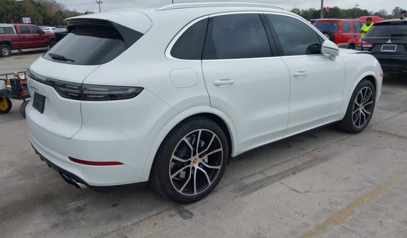 
								2020 Porsche Cayenne full									