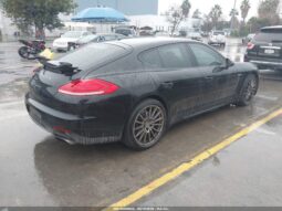 
										2014 Porsche Panamera full									