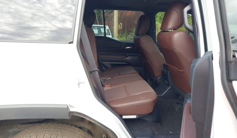 
								2025 Toyota Land cruiser full									