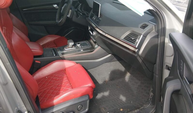 
								2019 Audi Sq5 full									