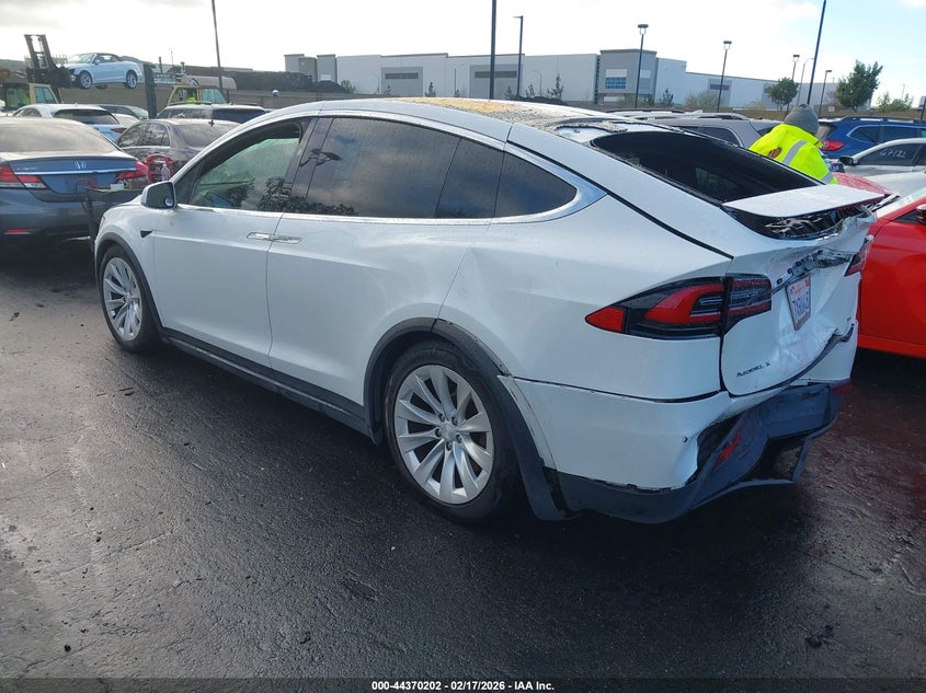 2017 Tesla Model x