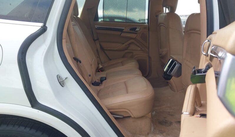 
								2014 Porsche Cayenne full									