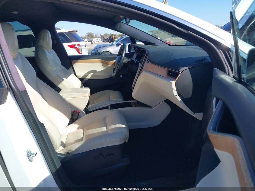 2020 Tesla Model x