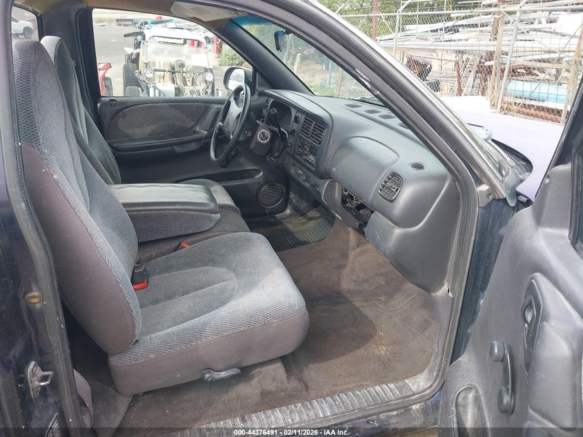 1999 Dodge Dakota
