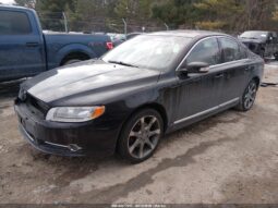 
										2010 Volvo S80 full									