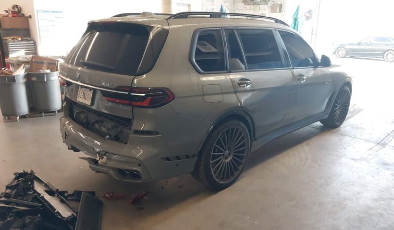 
								2024 BMW X7 full									