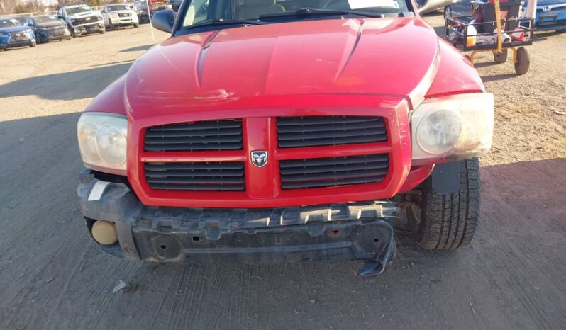 
								2007 Dodge Dakota full									