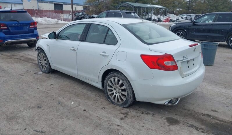 
								2013 Suzuki Kizashi full									