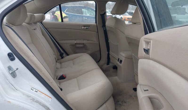
								2013 Suzuki Kizashi full									