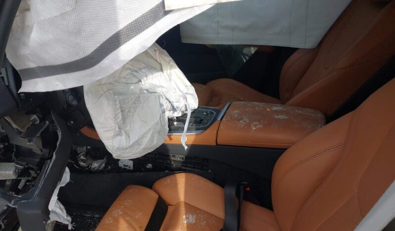 
								2022 BMW X7 full									