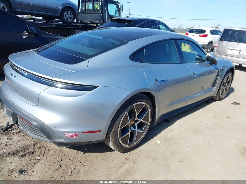 2025 Porsche Taycan