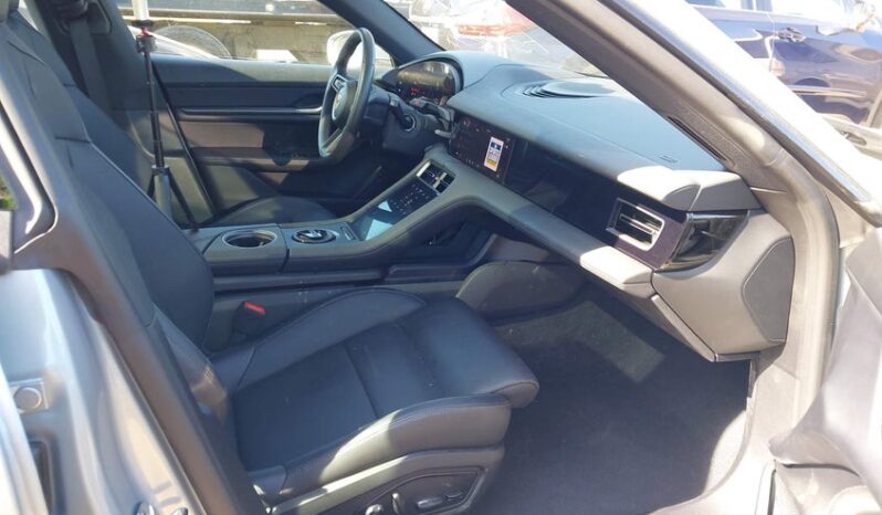 
								2025 Porsche Taycan full									