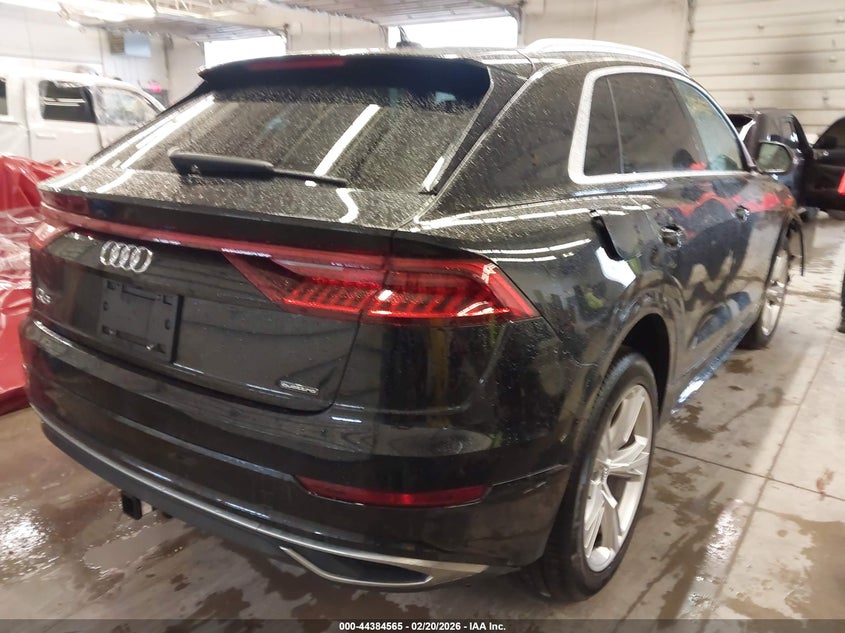 2020 Audi Q8